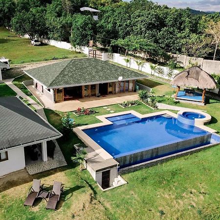 Villa Mountainview Guesthouse Dimiao Bagian luar foto