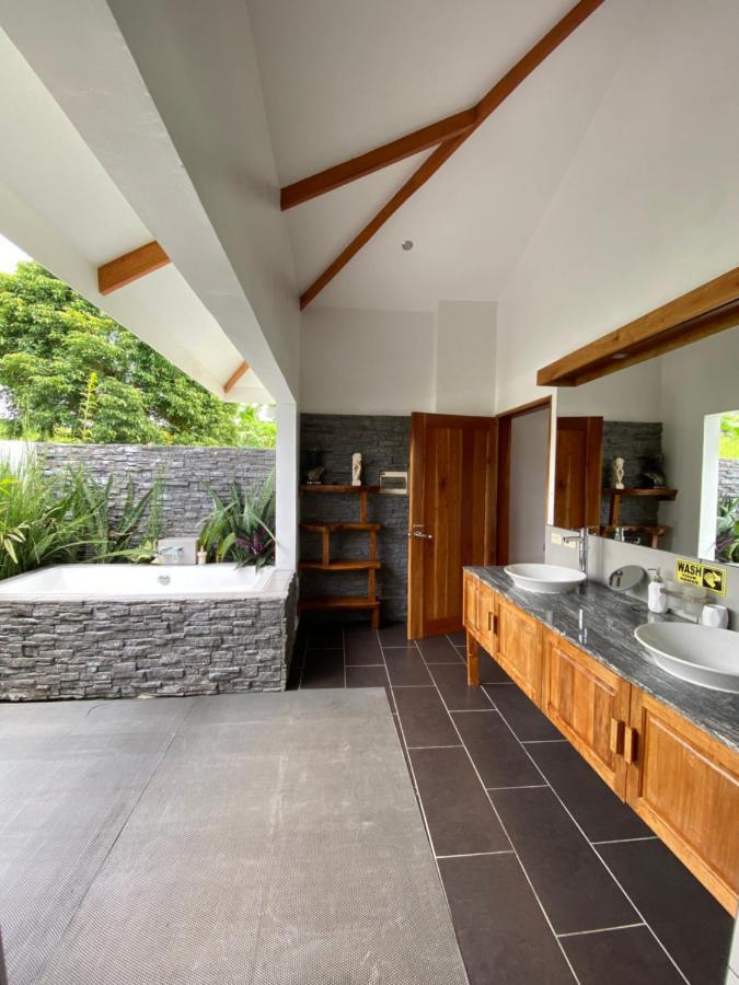 Villa Mountainview Guesthouse Dimiao Bagian luar foto