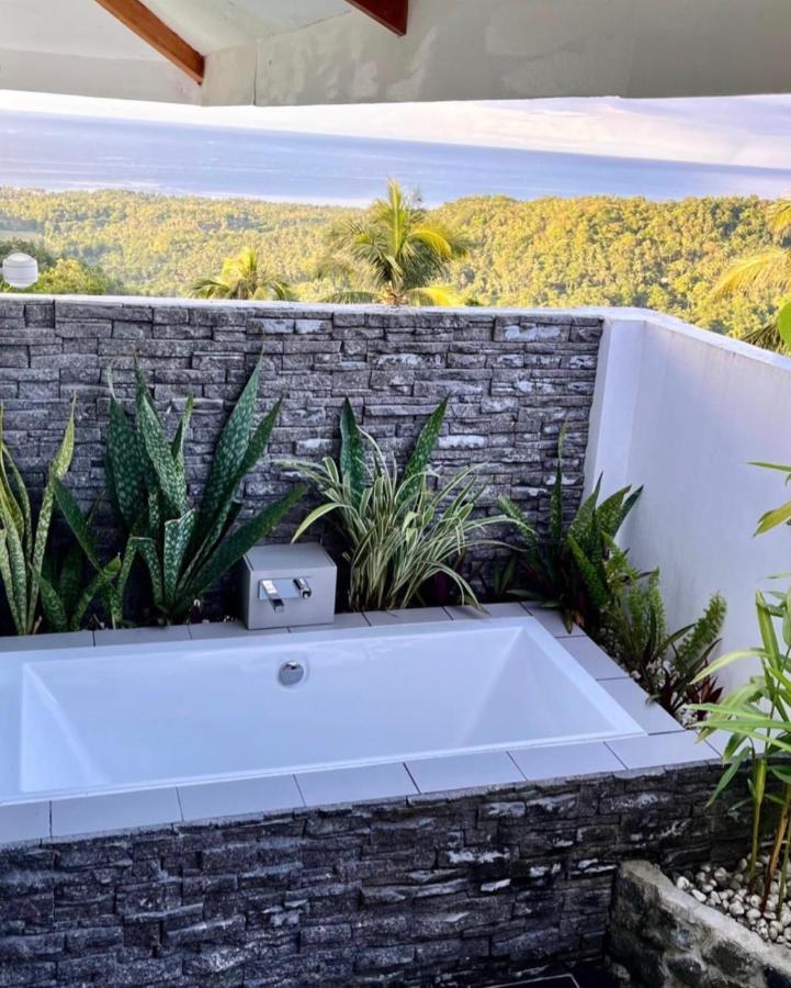 Villa Mountainview Guesthouse Dimiao Bagian luar foto