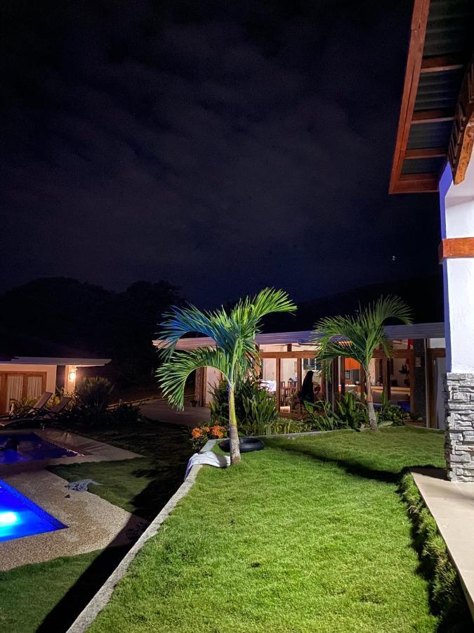 Villa Mountainview Guesthouse Dimiao Bagian luar foto