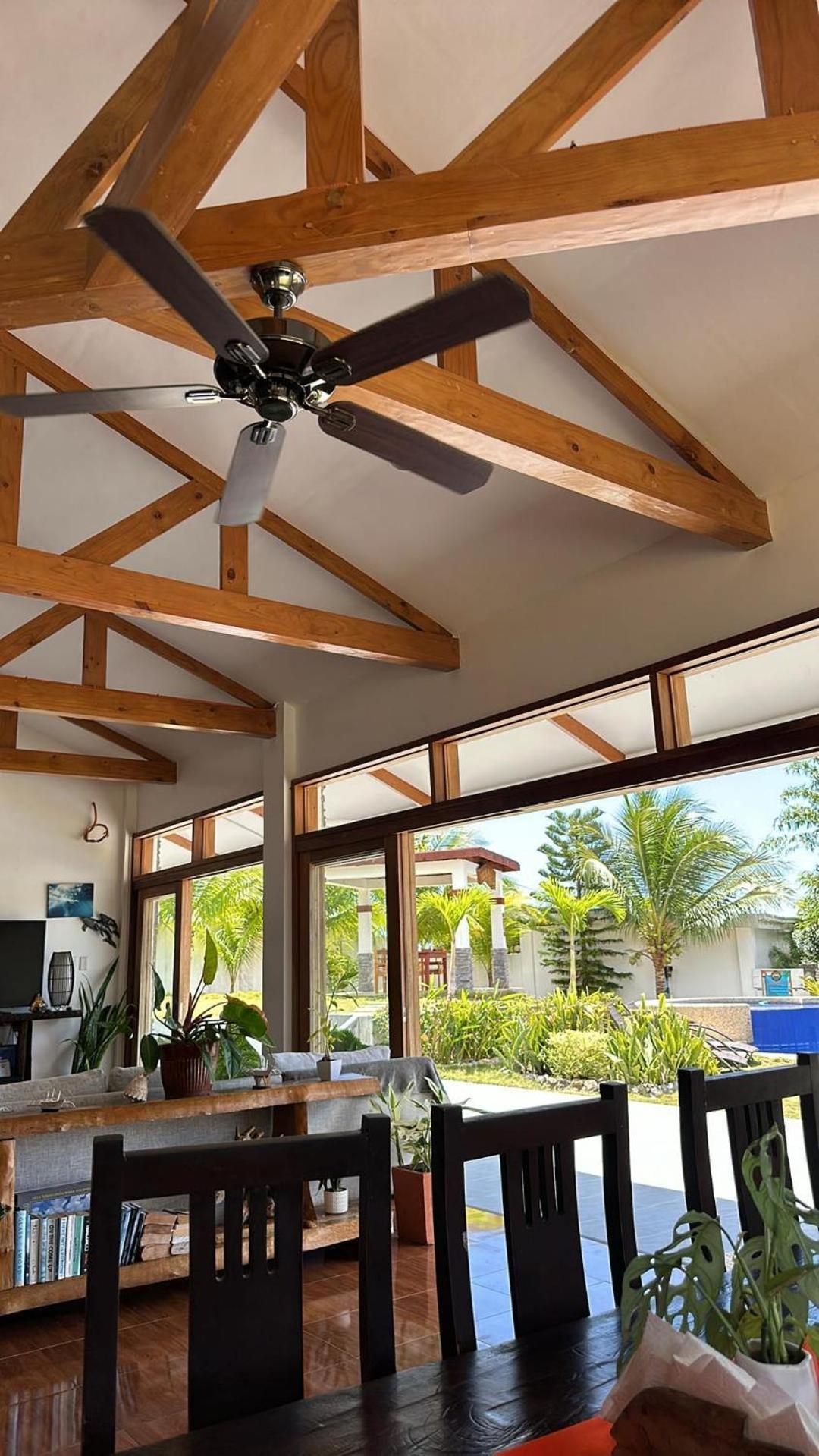 Villa Mountainview Guesthouse Dimiao Bagian luar foto